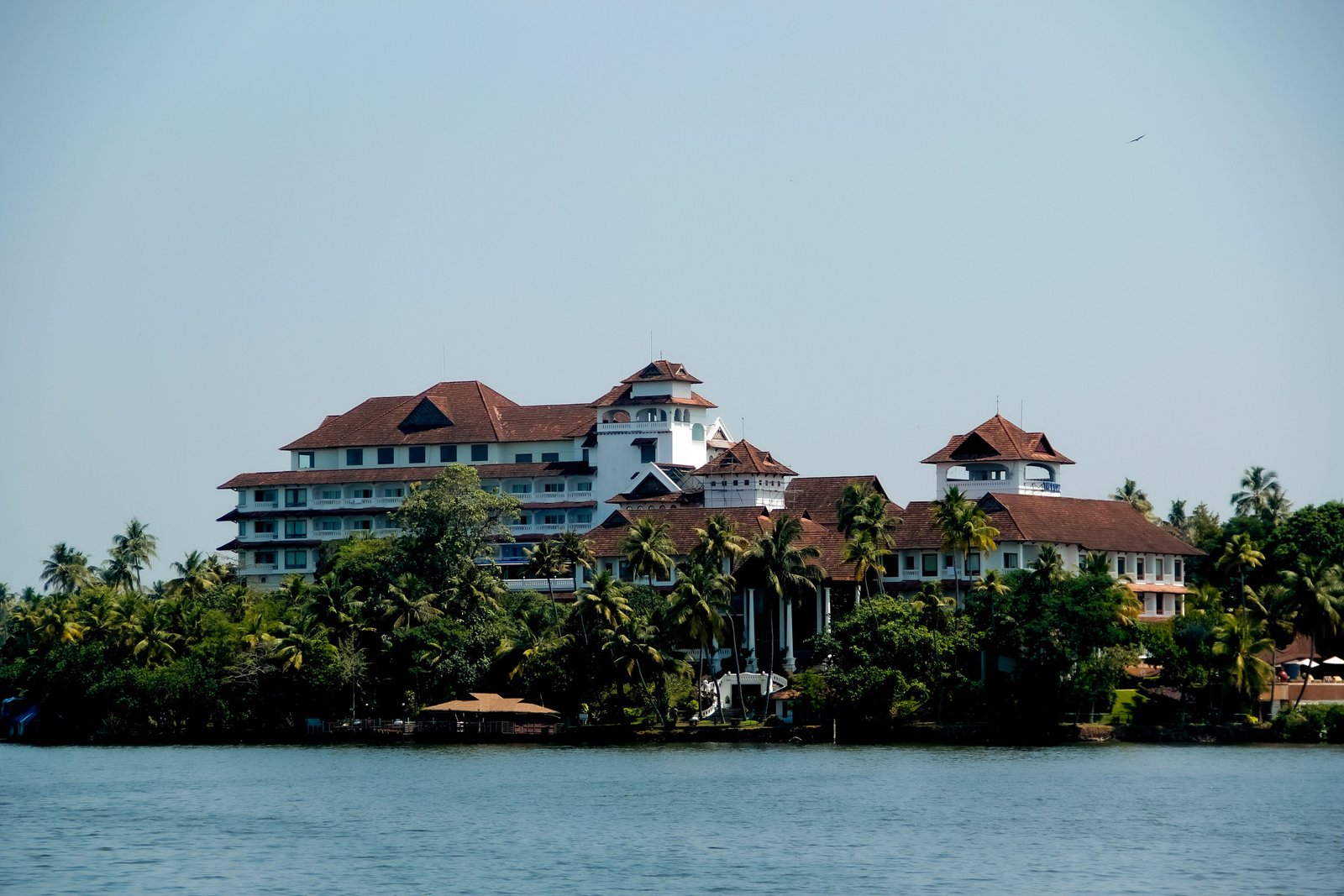 Munnar Thekkady Alleppey Tour
